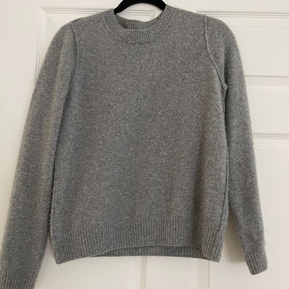 Hartford Grey Sweater